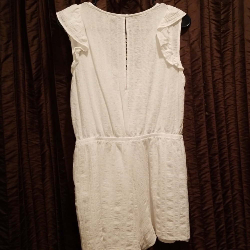Express Romper - Picture 3 of 7